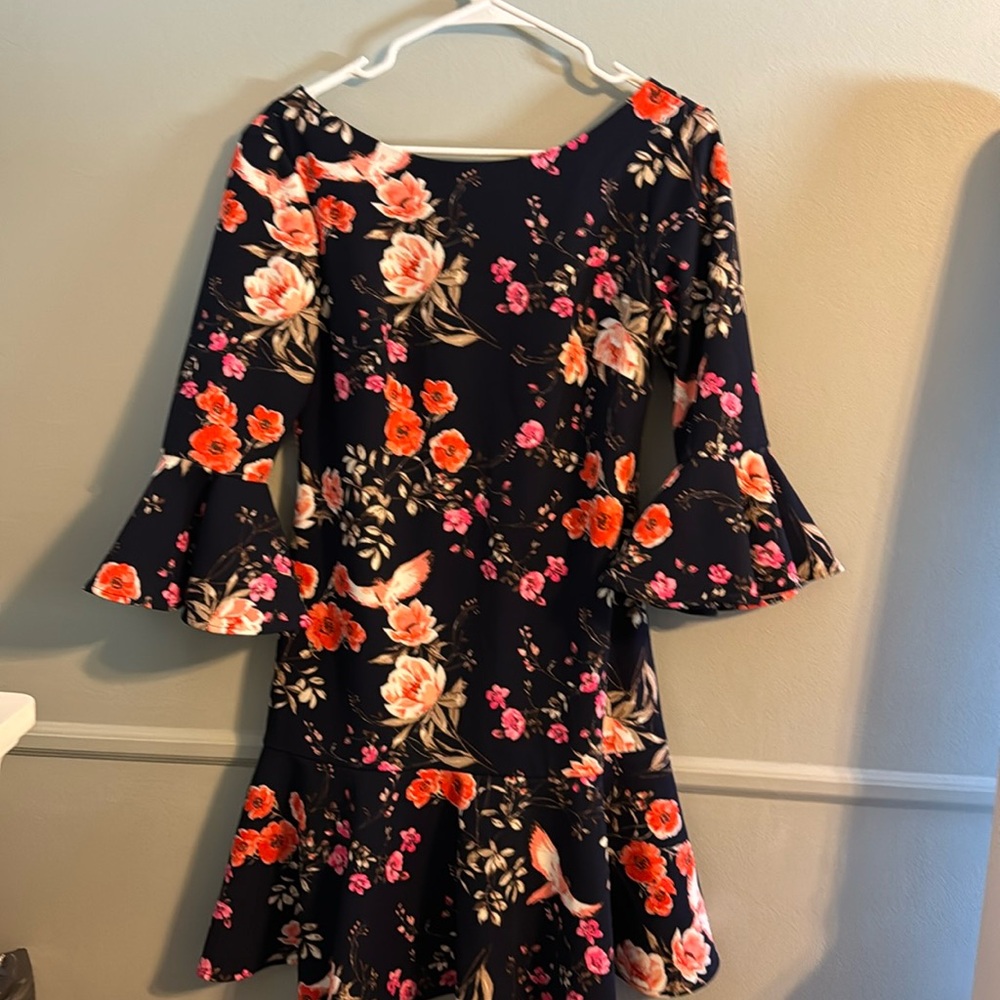 Eliza J knee length blue floral dress from Nordstroms. Wore once size 8